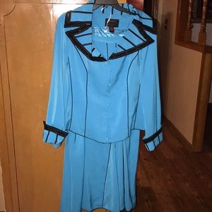 2pc women suit, royal blue and black, size 22W